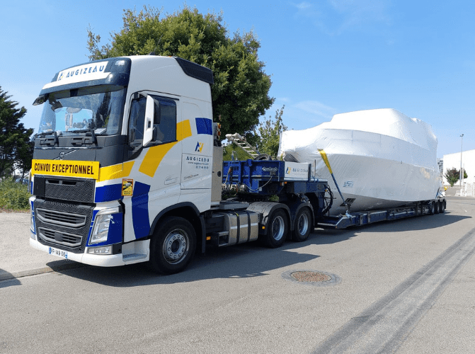 Transport de bateau Beneteau